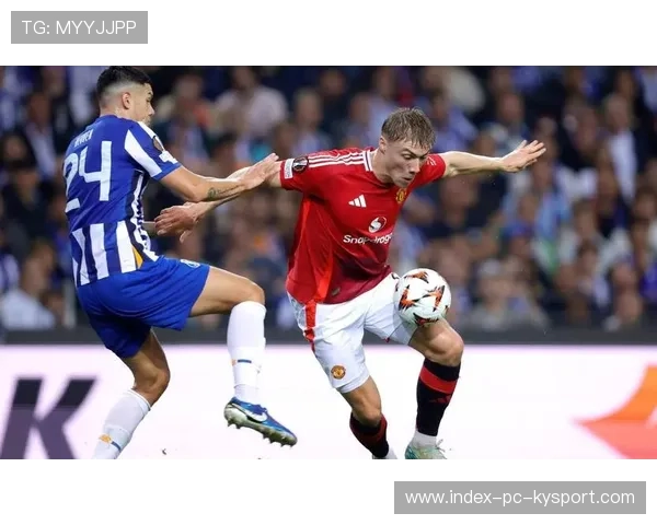 曼联霍伊伦后插上推射稳稳破门——新一代锋线杀手的崛起